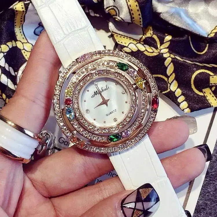 Prix pour 7 Couleurs Nouveau Style Qualité Femmes Montres De Luxe Strass Montre-Bracelet Dame Cristal Robe Montre Femme Bande de Cuir Véritable Montre Prix pour 7 Couleurs Nouveau Style Qualité Femmes Montres De Luxe Strass Montre-Bracelet Dame Cristal Robe Montre Femme Bande de Cuir Véritable Montre
