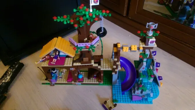 Blocos mylb 739 pcs amigos adventure Tipo de Bloco de Plástico : Blocos Autotravantes