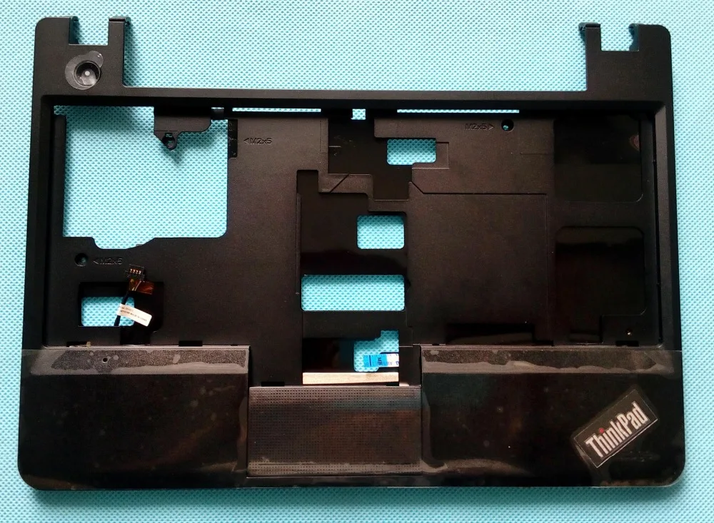 

New Oirginal Lenovo ThinkPad Edge E130 E135 E145 Palmrest Keyboard Bezel Cover Upper Case 04Y1208 00JT246