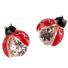 Модные дешевые серьги в виде божьей коровки, ювелирные изделия, реалистичные серьги-гвоздики для женщин