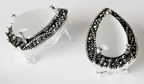 

HOT SELL - wb004 FASHION WOMEN'S MARCASITE WHITE OPAL SILVER STUD EARRINGS -FINE -Top quality free shipping