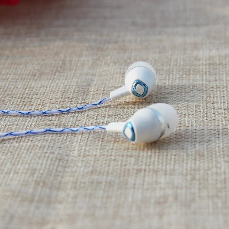 

In-ear Piston Bling Stone Earphone Headset Listening Music with Earbud Bling Stone for Smartphone MP3 MP4 Earphones 3.5mm
