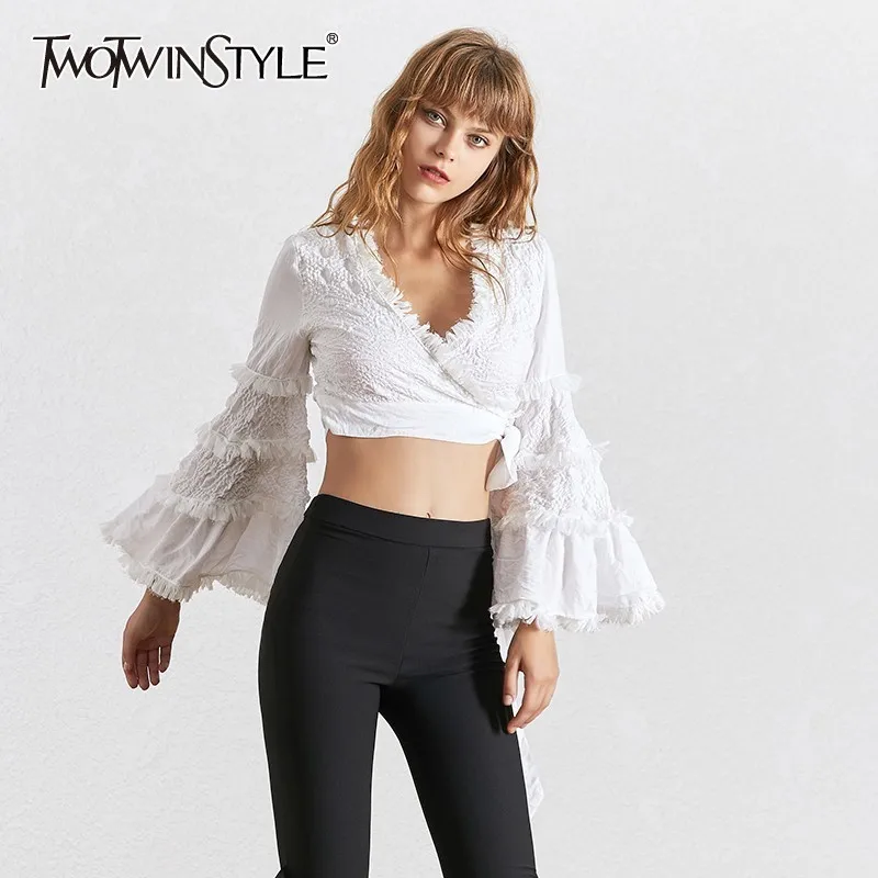 TWOTWINSTYLE элегантная женская блузка, пэчворк V образным вырезом с расклешенными рукавами стильные облегающие Топы Женская мода новые летние
