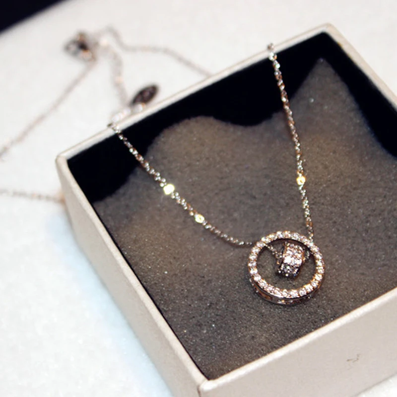 

Delilcate Shinny Rhinestones initial circle pendant Necklace Gift Jewelry for Women Crystal collier pendentif de luxe
