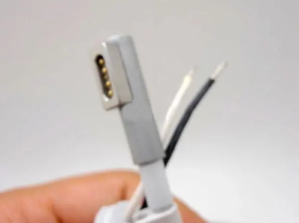 apple certified macbook pro power cord replacement mid 2010 apple certified macbook pro power cord replacement mid 2010