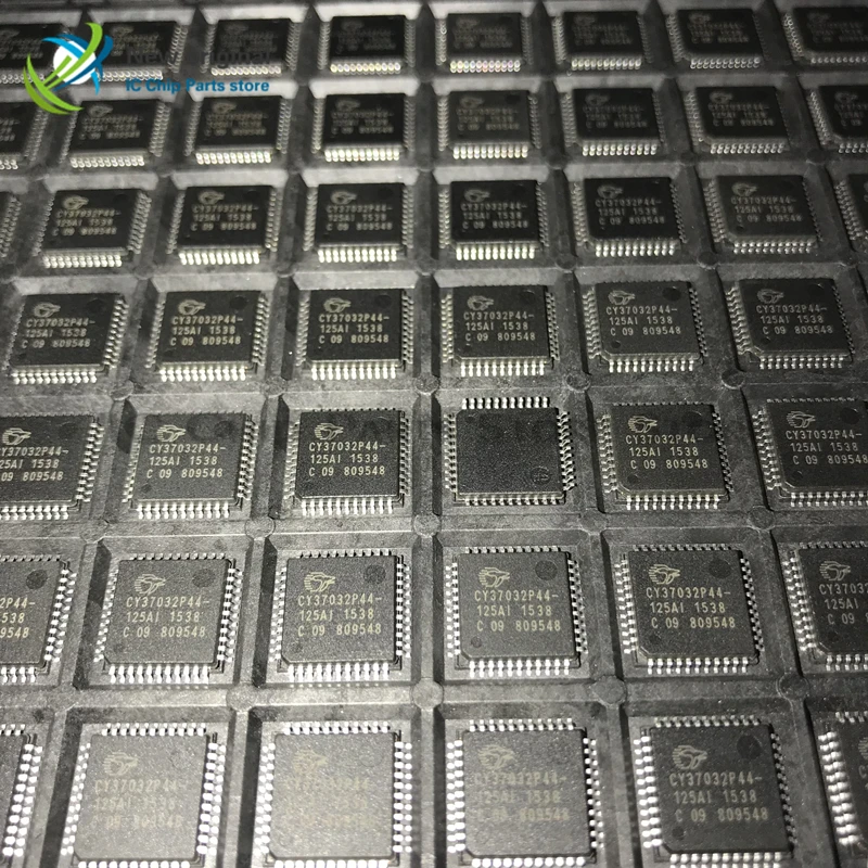 

5/PCS CY37032P44-125AI CY37032P44 QFP Integrated IC Chip New original