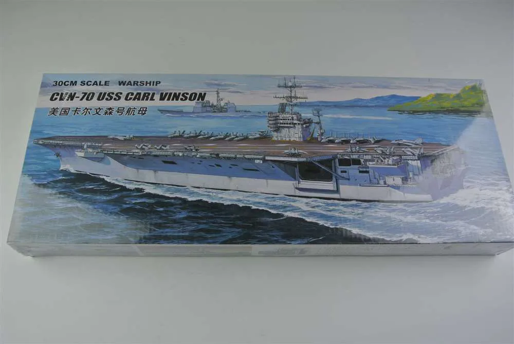 

30CM Warship CVN-70 USS CARL VINSON Aircraft Carrier Plastic Assembly Model Electric Toy XC80905