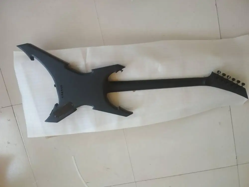 Электрогитара с левой рукой jackson lefty гитара странной формы бесплатная доставка