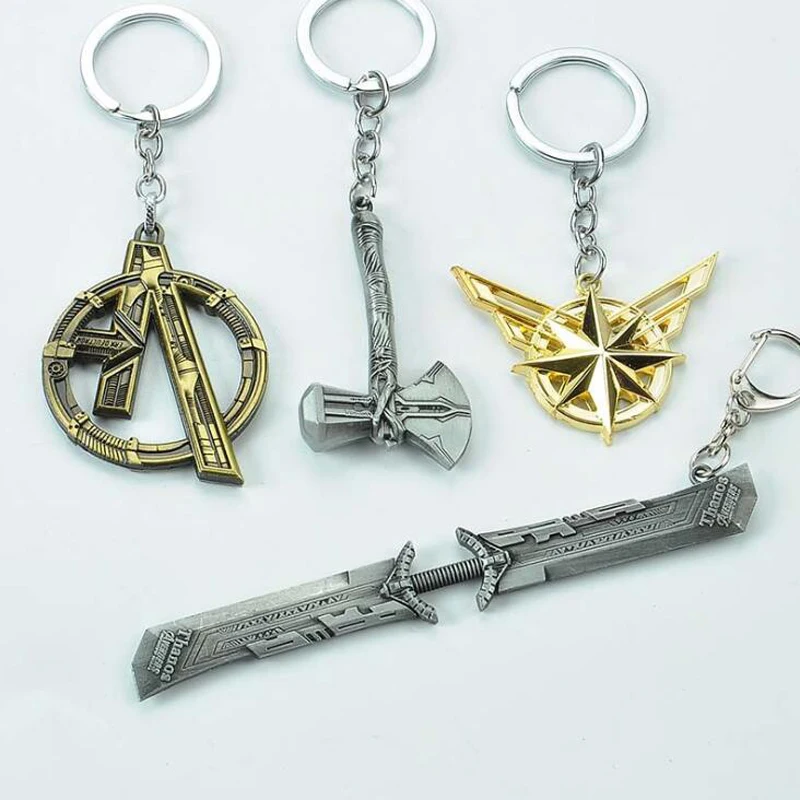 

10pcs/lot Fashion Jewelry Keychains The Avengers 4 Thanos Knife Thor Weapon Battleax and Logo A Key Ring For Men Fans Decoration