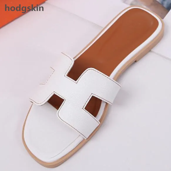 

Summer Sandals H Shape Crystal Studs Flats Women Slides Star Brand Design Outdoor Flip Flops Bling Bling Shoes Woman