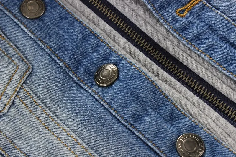 2278882619_1120678444
