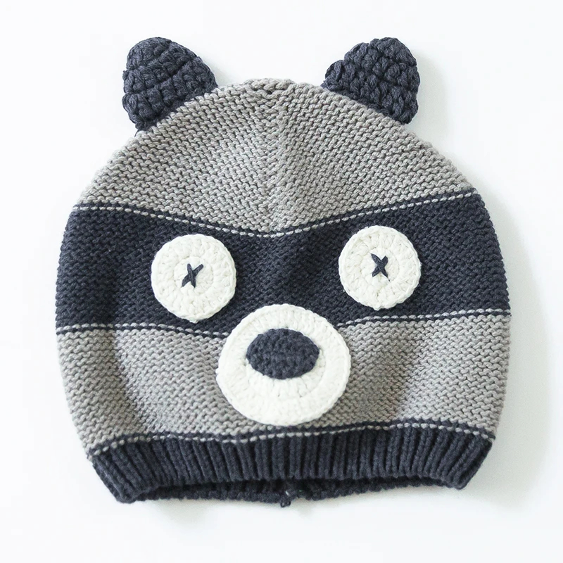 

2017 Winter New Style  baby boys  Cap skullies Hats cotton Beanies cartoon animals caps fit 0-2 years free shipping