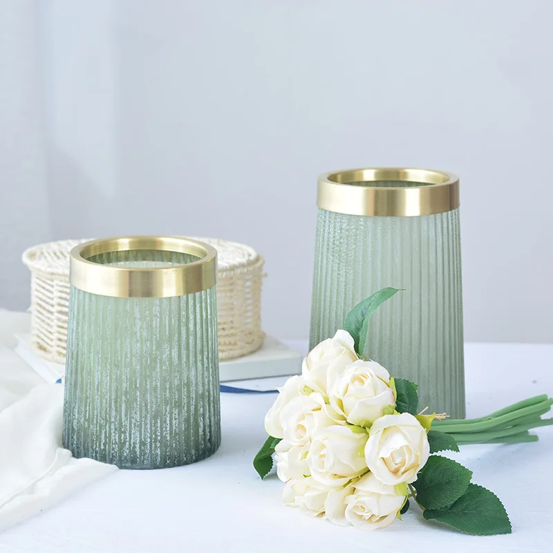 Online Kreative Matte Alten Glas Flasche Blume Vase Ornament Kupfer Ring Nordic Glas Vase Handwerk Wohnzimmer Tisch Vasen Weiche Kunst decor