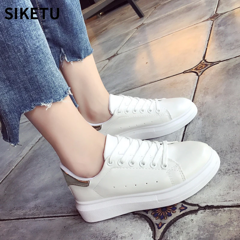 

2018 shoes woman new fashion casual platform PU leather classic cotton women casual lace-up white shoes laser sneakers