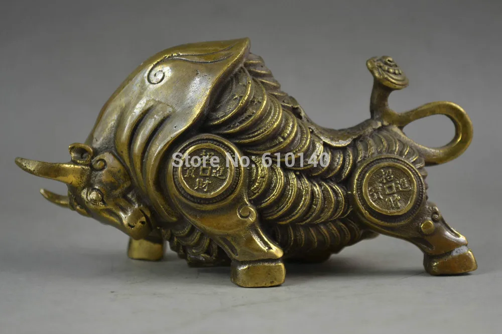 

Handwork Copper Carve Whole Body C0in Rare Wealth Big Lifelike Bullfight Statue