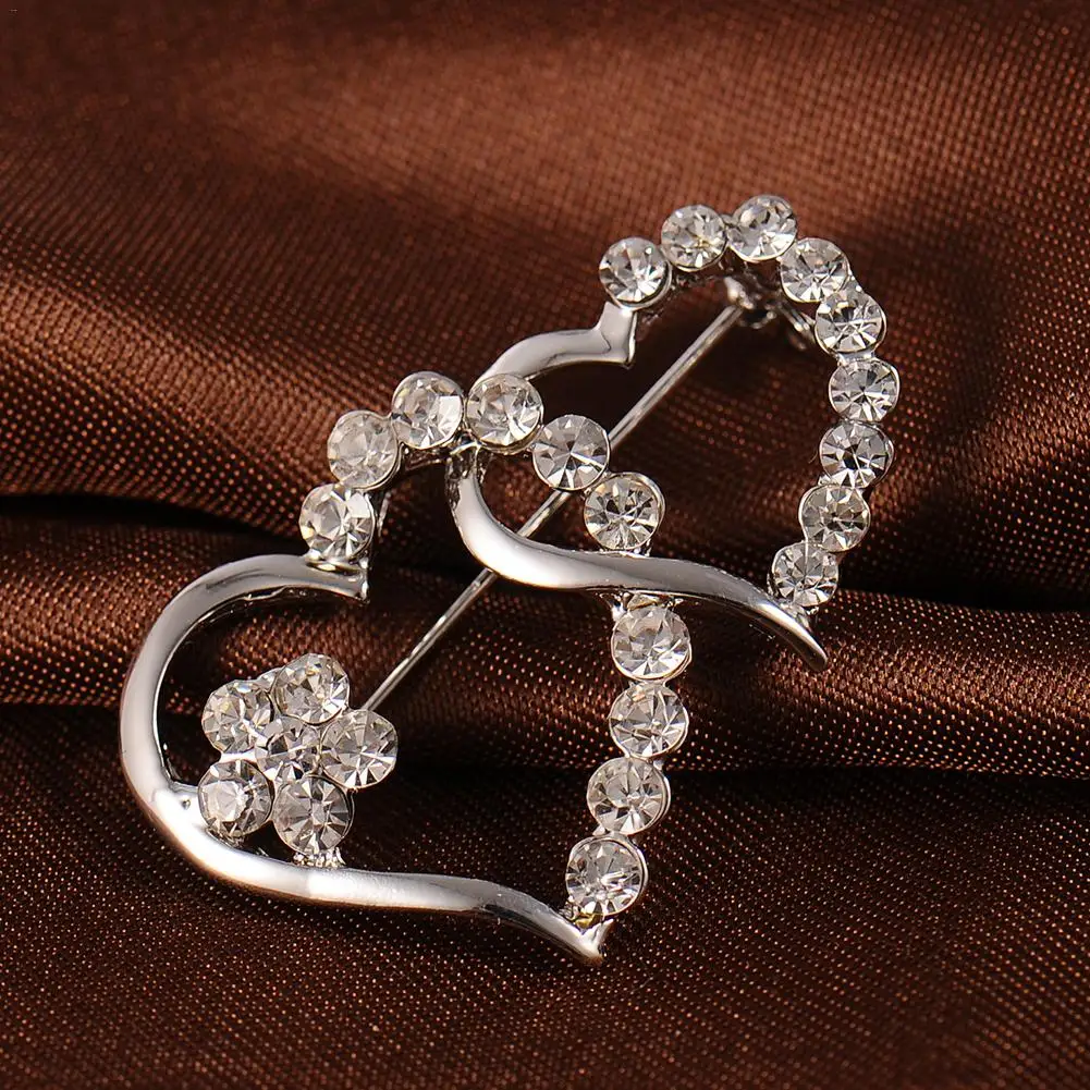 

New Heart Shaped Brooch Decoration Gift