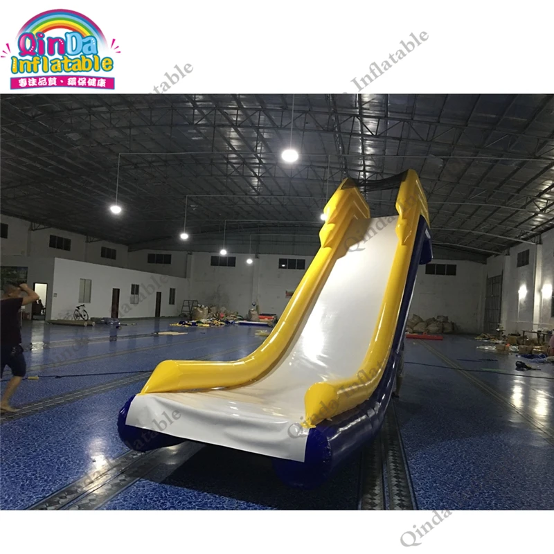 inflatable yacht slide3
