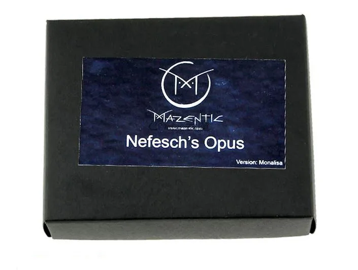 

Opus (Mona Lisa) by Nefesch - Magic Trick,close up magic,street,mentalism gimmicks,Illusions,card magic