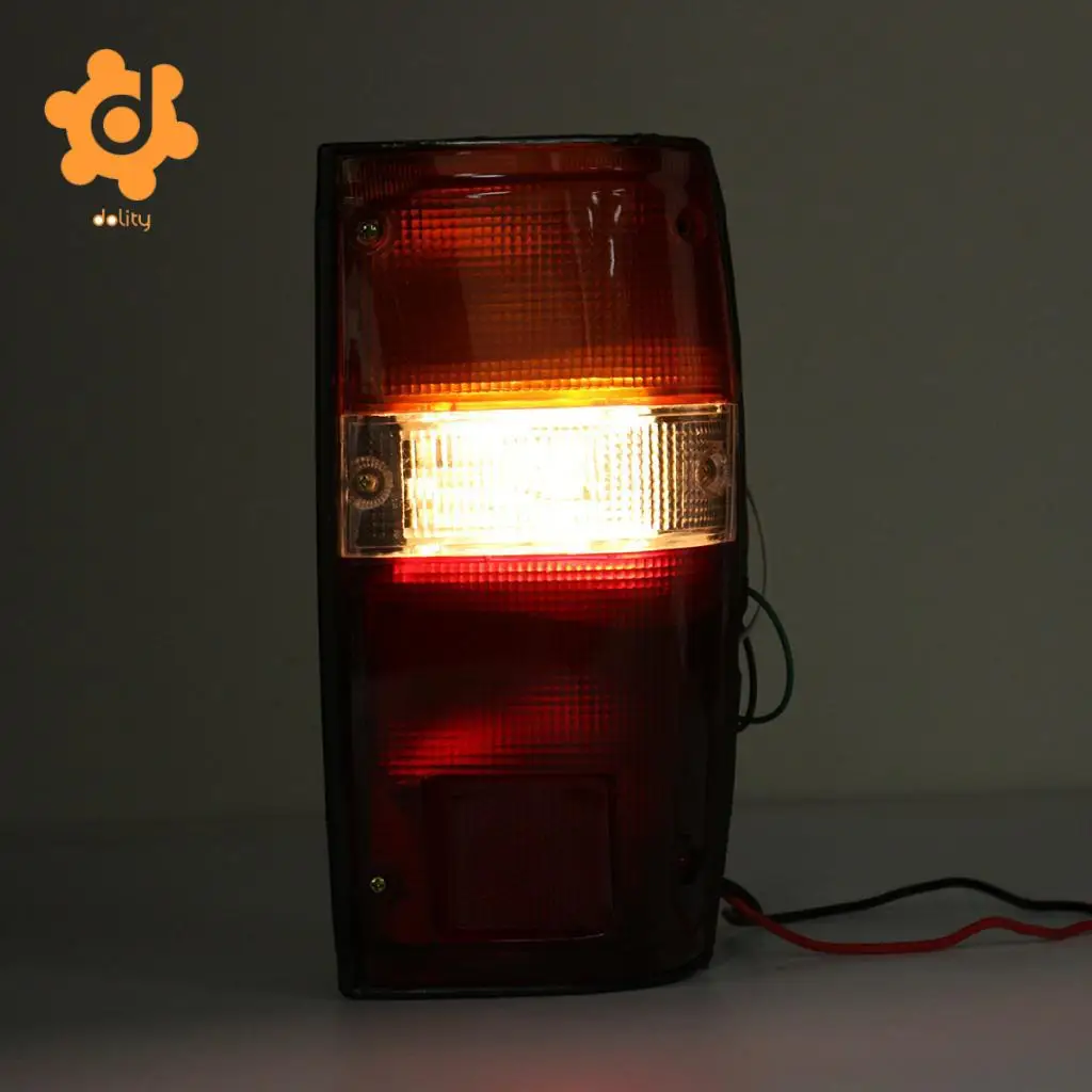 dolity 2 Pieces Pickup Tail Light Rear Lamp For Toyota Mk3 LN RN YN 2 4WD 89-94 