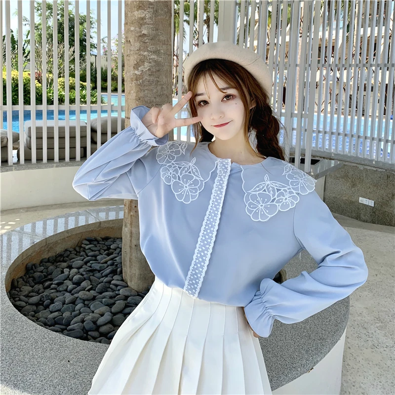 

Sweet Cute Peter Pan Collar Floral Girls Blouse Shirts Long Sleeve Loose Student Shirt Tops Chic Flare Sleeve Lace Summer Shirts