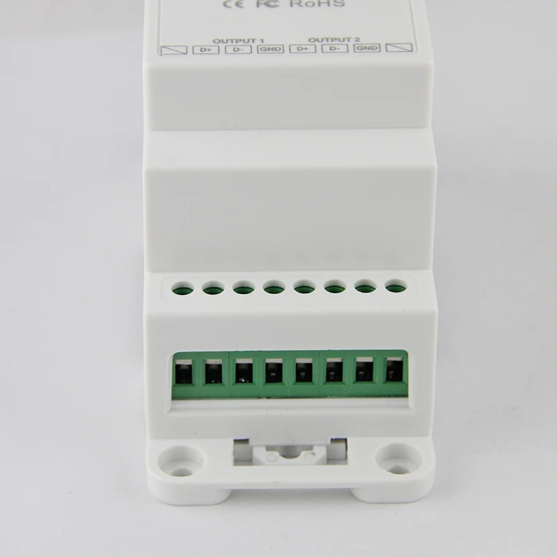 BC-812-DIN/BC-812-DIN-RJ45 DC12-24V din-рейку DMX512 усилитель сигнала Один входной канал, два выходных каналов светодио дный контроллер