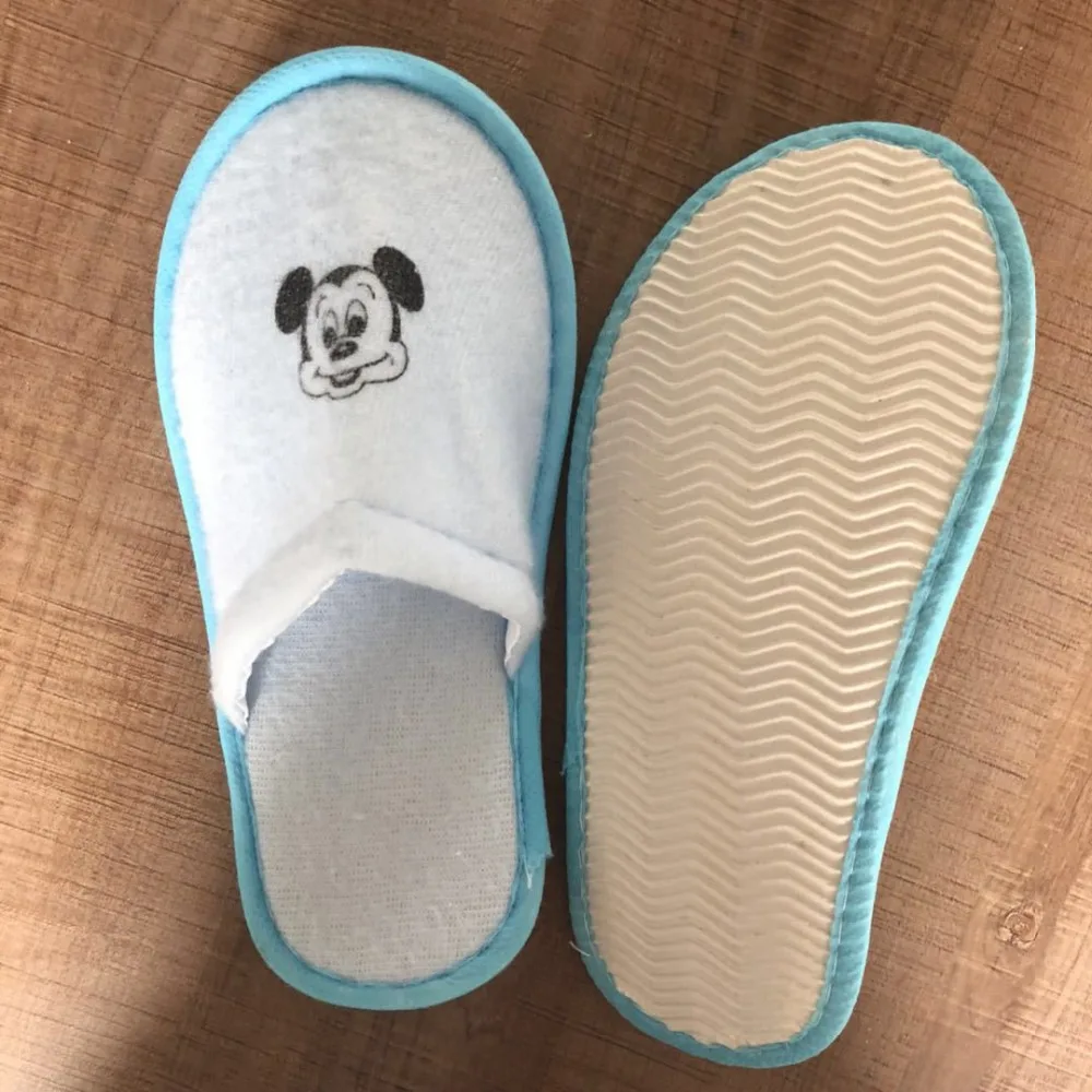Sapatos de Hóspedes Pçs dos Desenhos Animados Azul Rosa Hotel Crianças Chinelos Meninas Meninos Descartáveis Towelling Viagem Spa 5 7 hotel crianças chinelos crianças meninas meninos chinelos