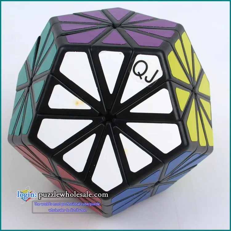 QJ Pyraminx Crystal QJ 12 color Chrysanthemum Dodecahedron Puzzle Magic Cube Challenging Educational Toys As a
