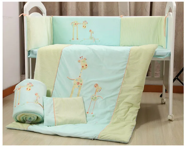 

Promotion! Velvet Baby Bedding Set 100% Cotton Embroidery Bedding Quilt Bumper,(bumper+sheet+pillow+duvet) 2 size