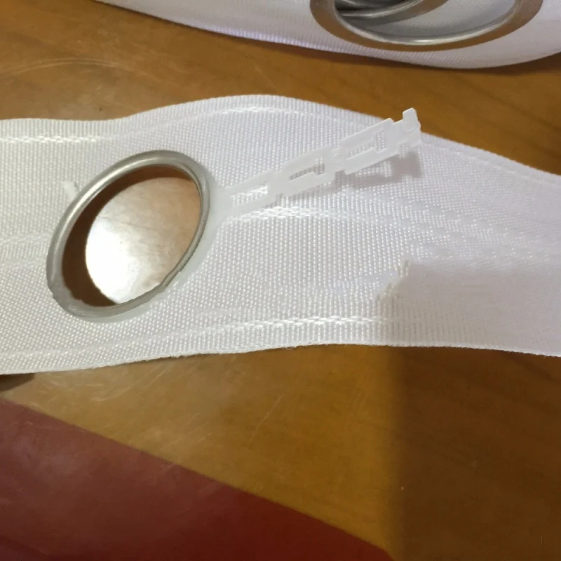 Curtains eyelets rings