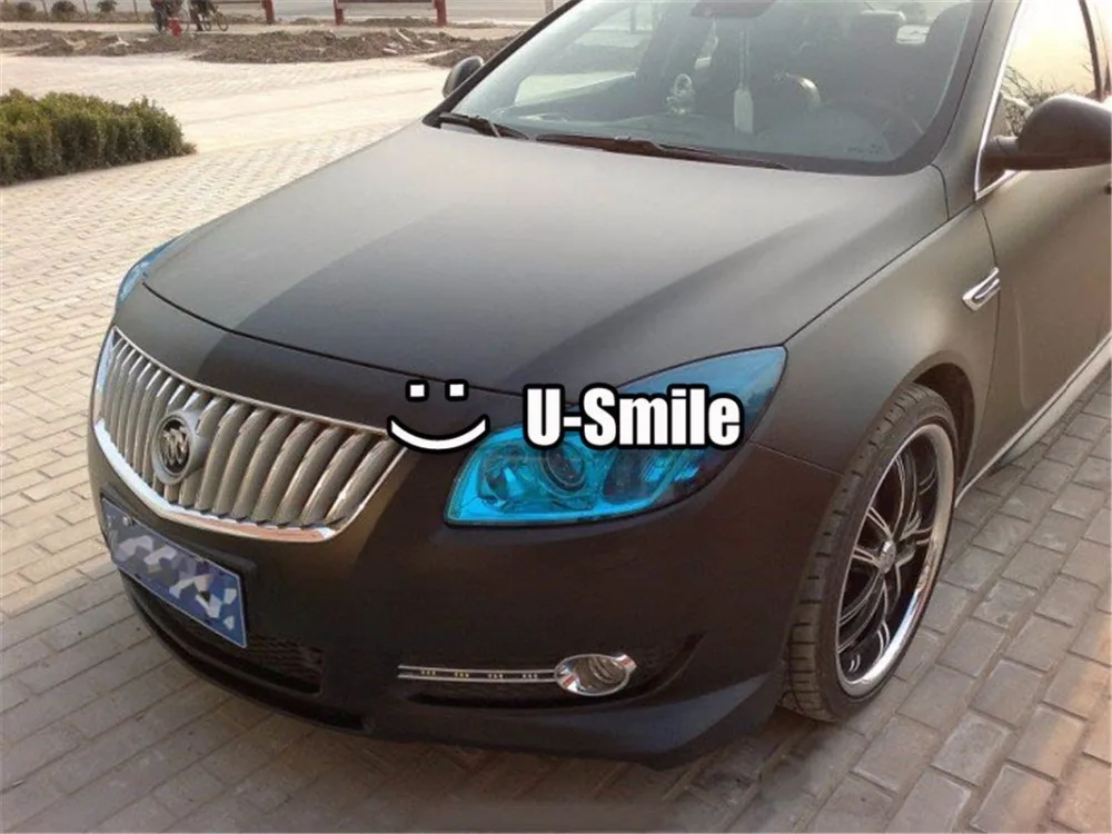 Glossy-Car-Headlight-Taillight-Fog-Light-Tint-Film-14