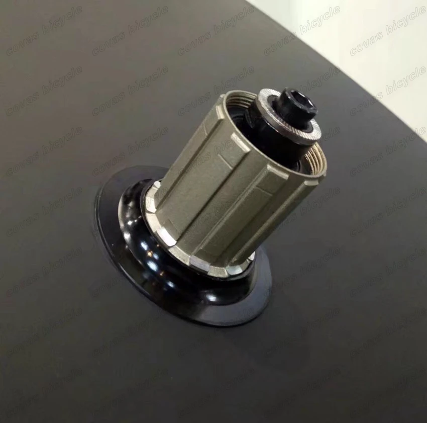 Perfect Factory outlet 700C 23mm width carbon fiber disc wheels track/road bike 3k/12k weave disc wheels clincher/ tubular carbon wheels 4 Perfect Factory outlet 700C 23mm width carbon fiber disc wheels track/road bike 3k/12k weave disc wheels clincher/ tubular carbon wheels 4