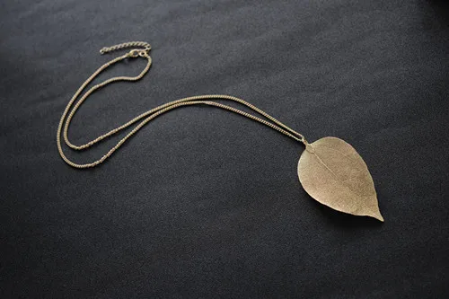 Unique Golden True Leave Maxi Long Pendant Necklace