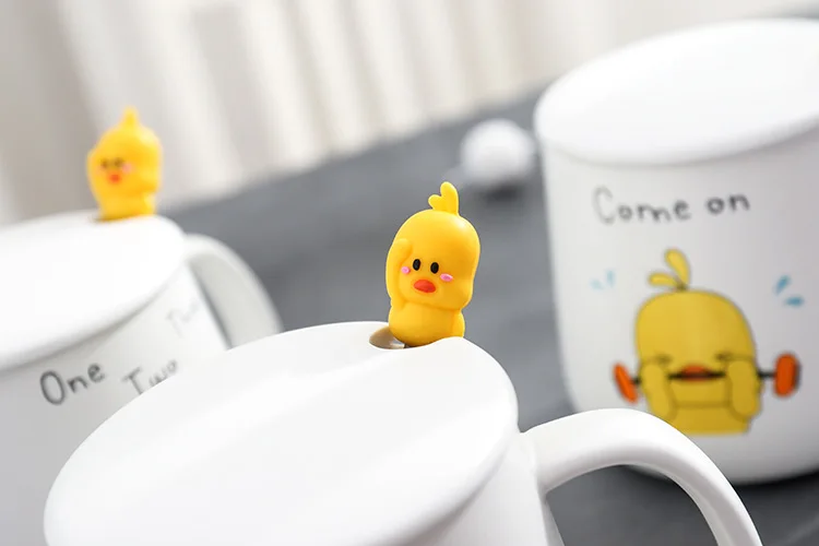 Милая кружка чашка кофейные чашки Tazas De Ceramica Creativas путешествия таза кафе маленькая Желтая утка молоко Кружки Мультфильм