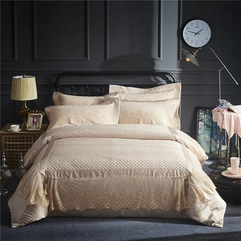 

Deluxe Rice Yellow Delicate Lace Bed Skirt Silky Silk Cotton Fabric Bedding Set Duvet Cover Bed Linen Bed sheet Pillowcases 4pcs