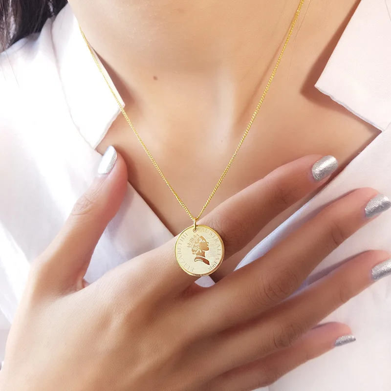 

Gold Coin Necklace S925 Sterling Silver Ornaments Statement Crow Skull Shelf Stylish Design Clavicle Chain Street Gothic Women