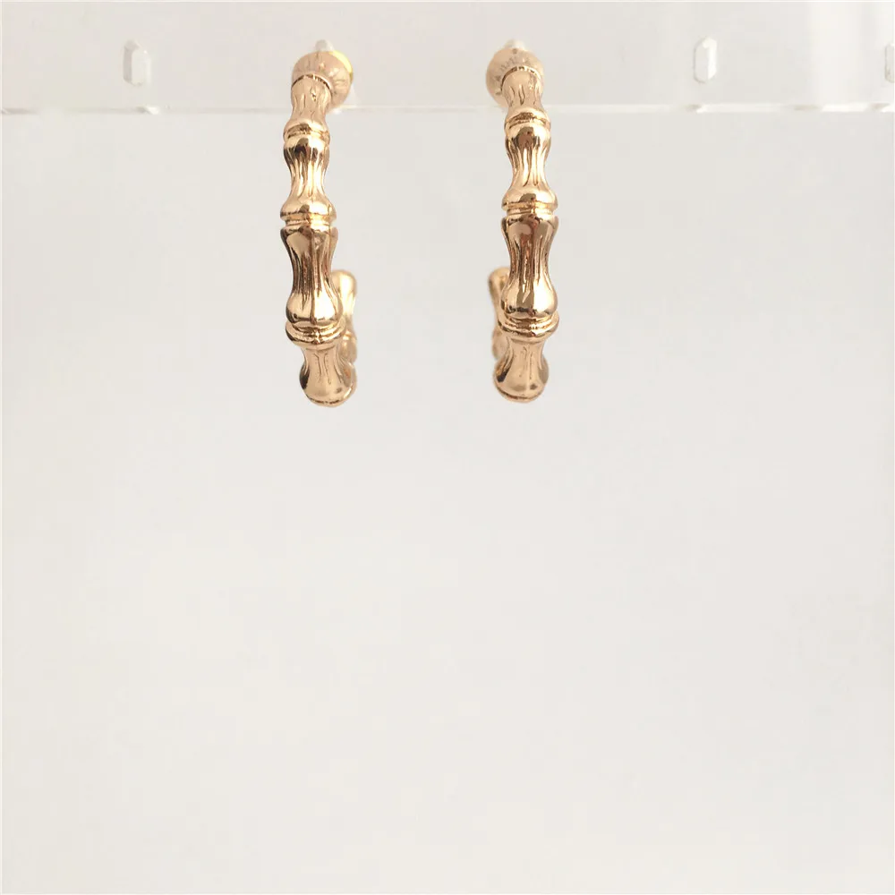 

CASUAL GOLD COLOR PLATING BAMBOO SHAPE HOOP EARRING FOR WOMEN GIRL