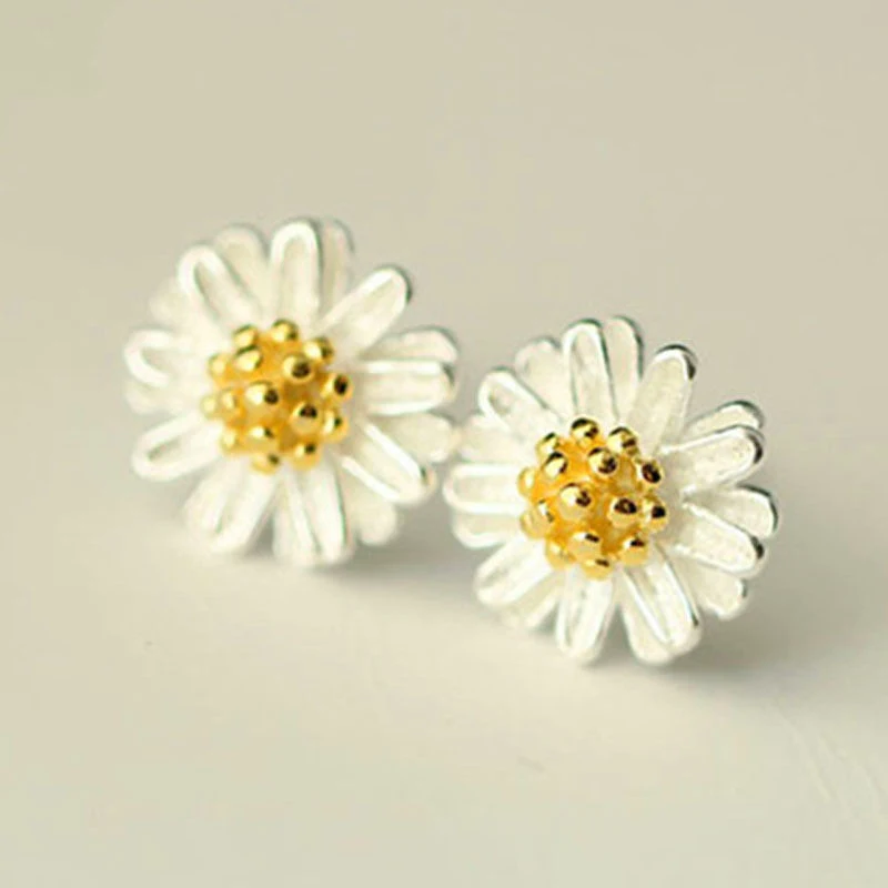 

Female Models Daisy Gerbera Stud Earrings Women Girl New High-end Jewelry Gift Earrings Fashion Chrysanthemum flower Jewelry