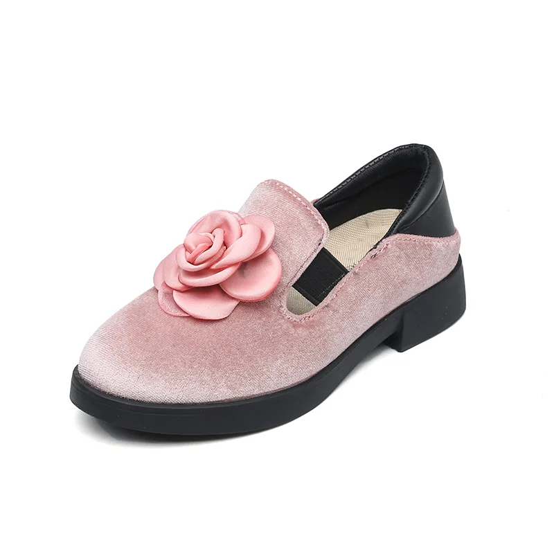 Детская обувь принцессы для девочек; коллекция года; сезон осень; детская бархатная кожаная обувь на высоком каблуке; цвет красный, розовый, серый; вечерние модельные туфли с цветочным узором для девочек - Цвет: Розовый