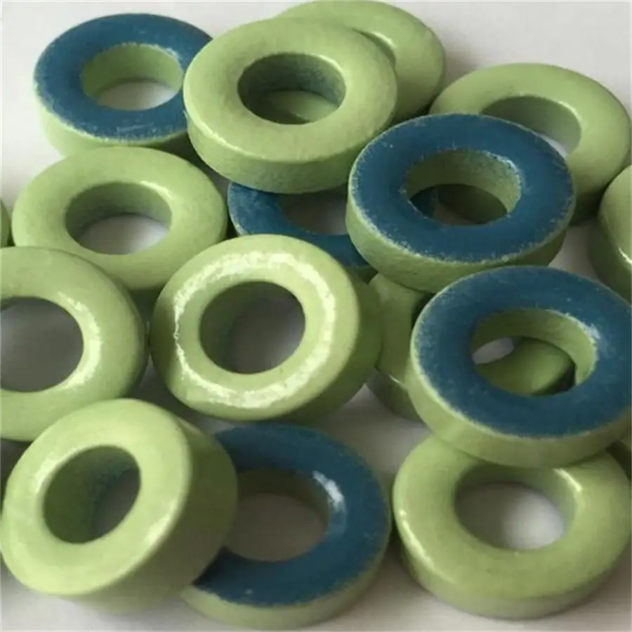 AT44 52Small inductor ferrite core 11X6X4mm isolator ferrite ring RF