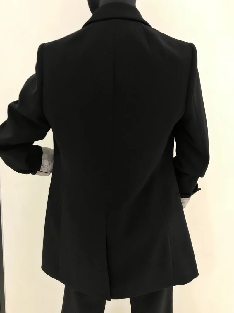 O1CN01UNAspT1ERsj3O1Vq6_!!759960349