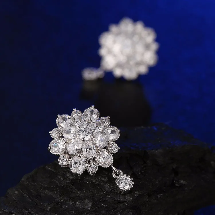 Европейских кристаллов из австрийской моды капли воды Дикие серебряные иглы высокого класса свадебные украшения, серьги
