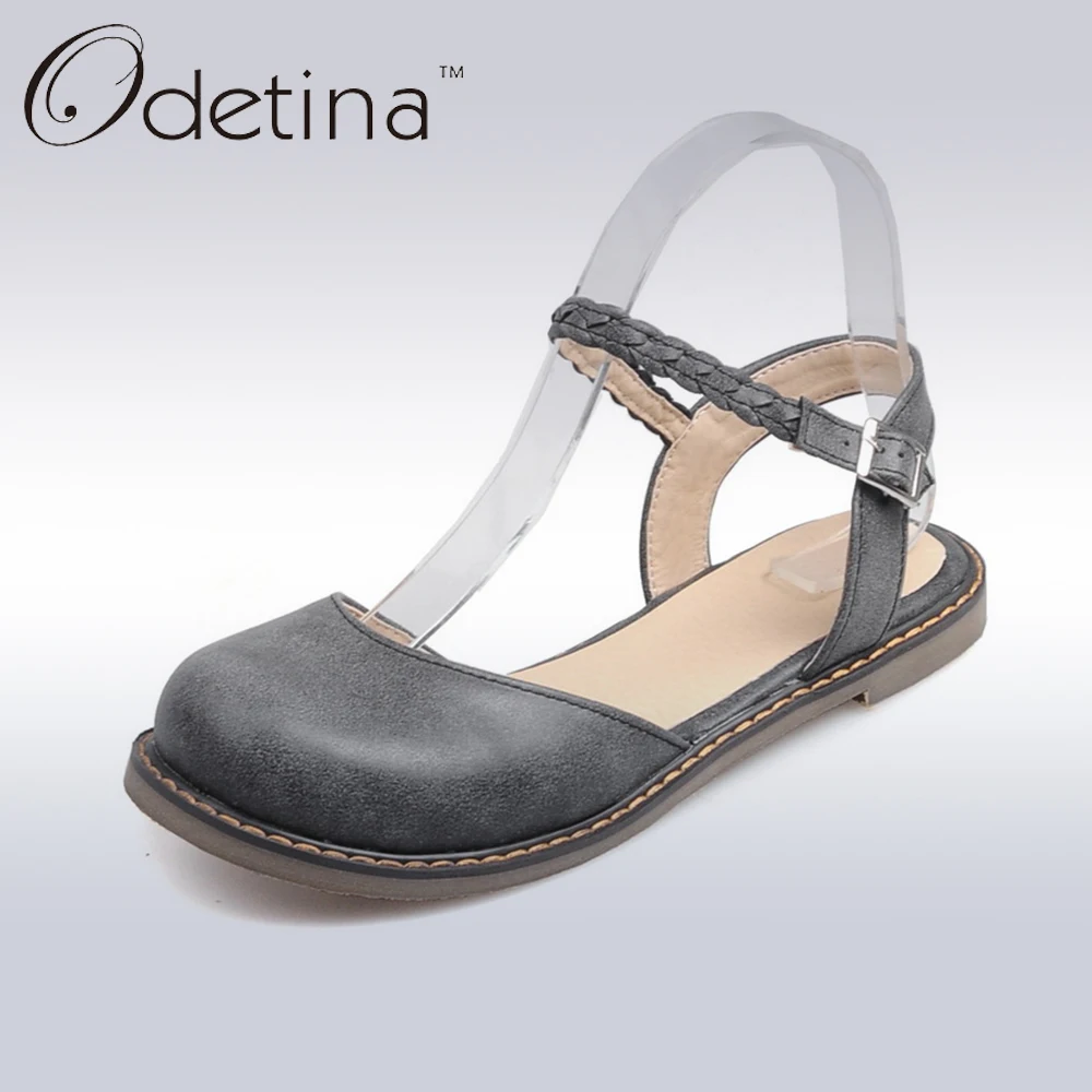 round toe sling backs