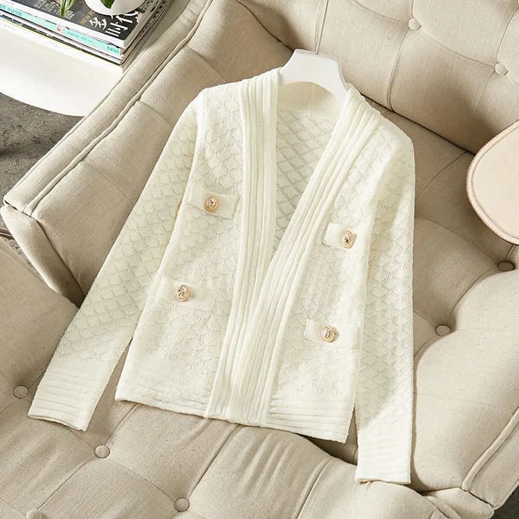 

Autumn 2019 new European and American women's wear Long sleeve delicate buttons Hollow knit sweater cardigan