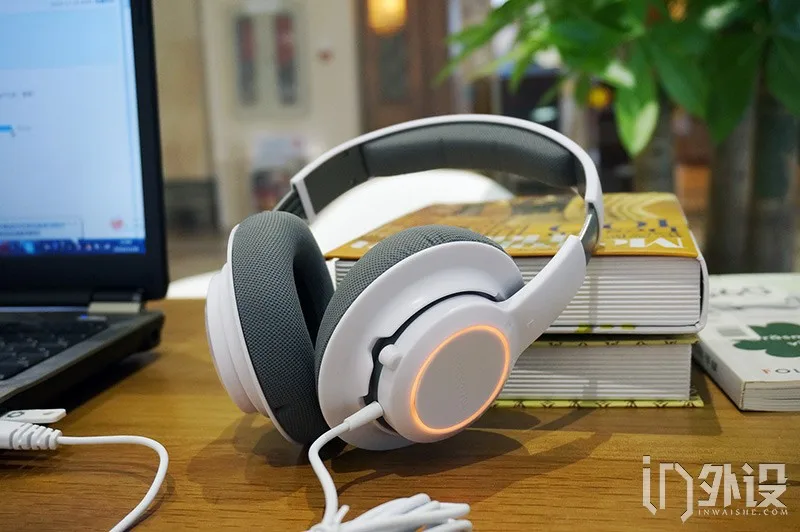 High quality Steelseries Siberia Raw 
