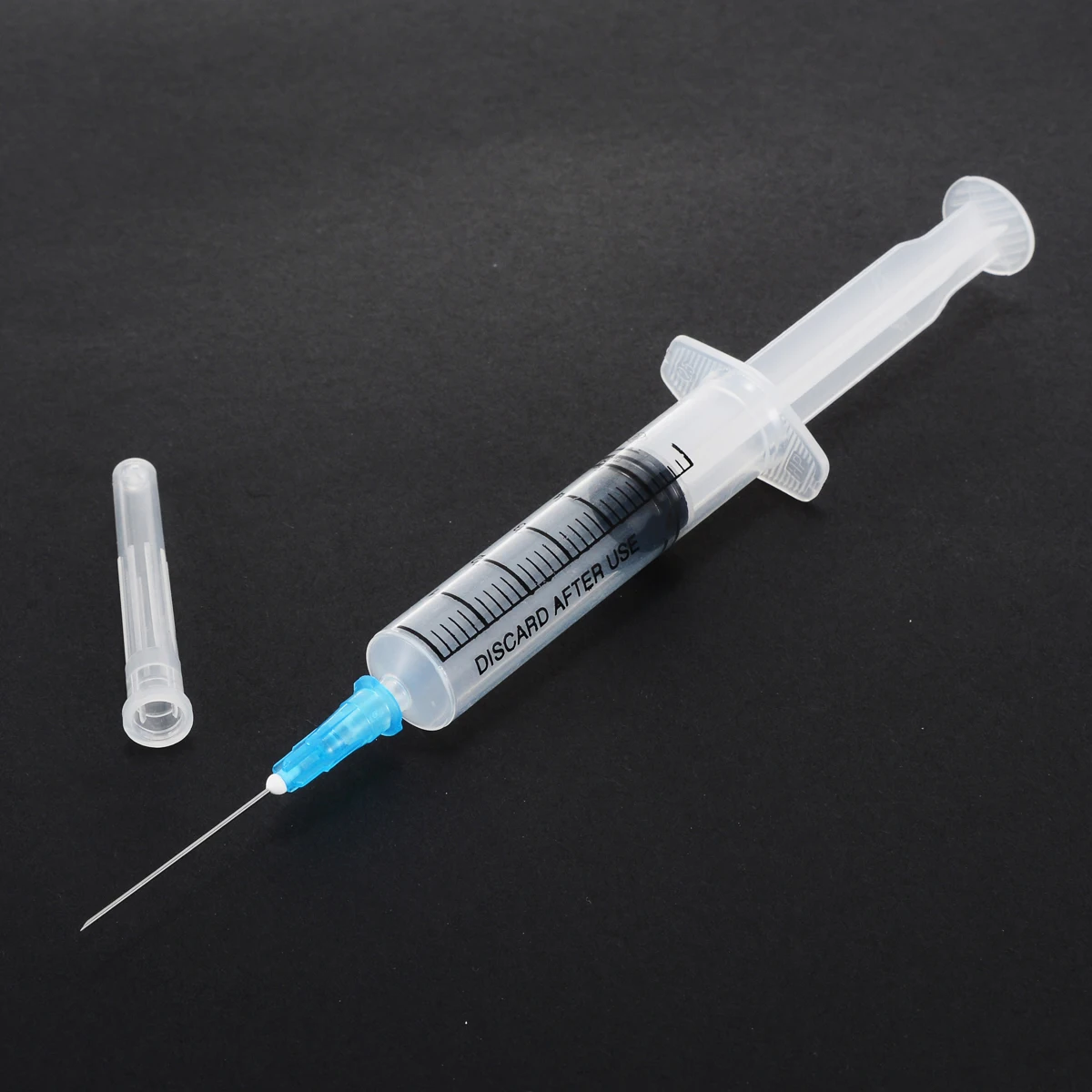 10pcs Capacity 5ml Syringes Plastic Sterile Syringe With Sharpt End Tip Needle and Storage Cap For Soldering Paste