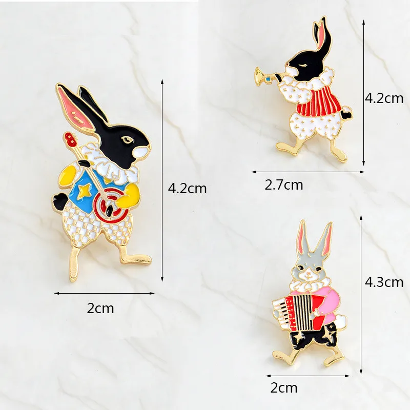New-Arrival-1Pcs-Fashion-Jewelry-Brooch-Pins-Cartoon-Rabbit-Badges-Broach-Pin-Backpack-Clothes-Collar-Popular (3)
