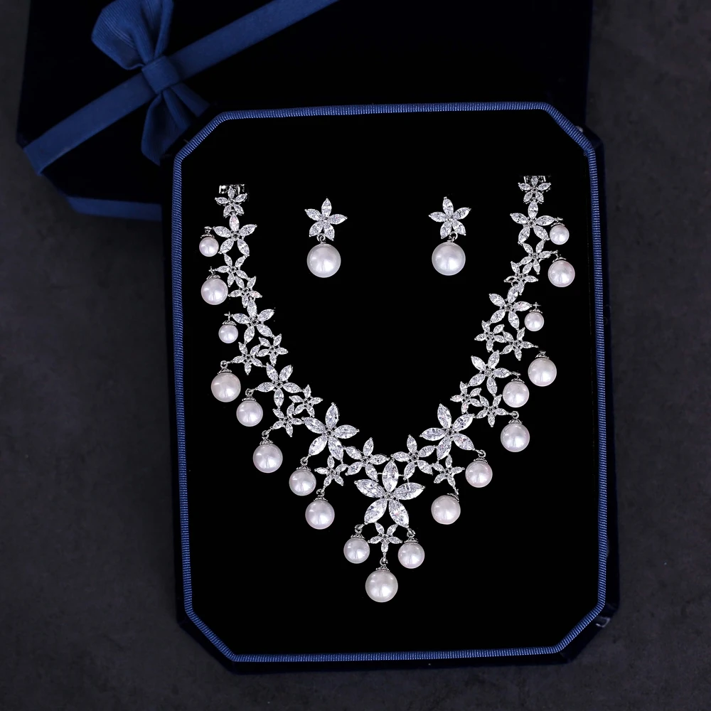 

Charms Zircon Flower Necklace Statement Bridal Wedding Jewelry Set Cubic Zirconia Simulated Pearl Pendant Earrings Bijoux Women
