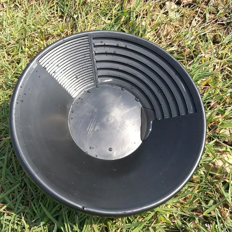 15-inch Portable Pan Double Riffle Gold Pan Polypropylene Panning Gold Washing Pan Height 8.5cm/3.34inches Easy Using 4