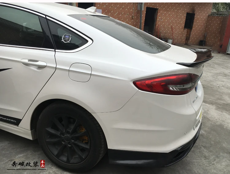 Для Ford Mondeo/Fusion авто аксессуары новая модель 2013 высококачественный задний спойлер из углеродного волокна