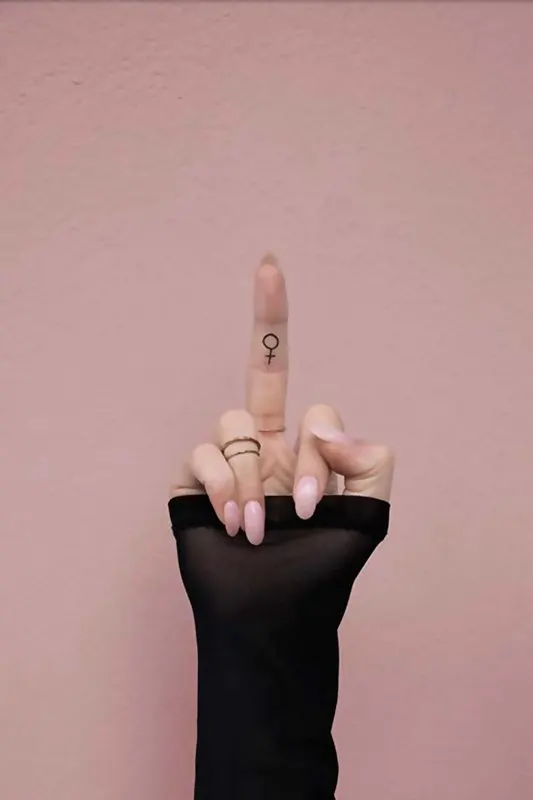 72+ Gambar Abstrak Perempuan HD 72+ Gambar Abstrak Perempuan HD